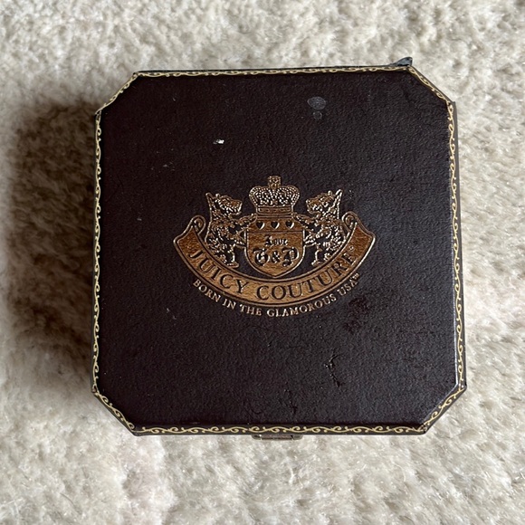 Juicy Couture Watermelon Necklace - Picture 11 of 13